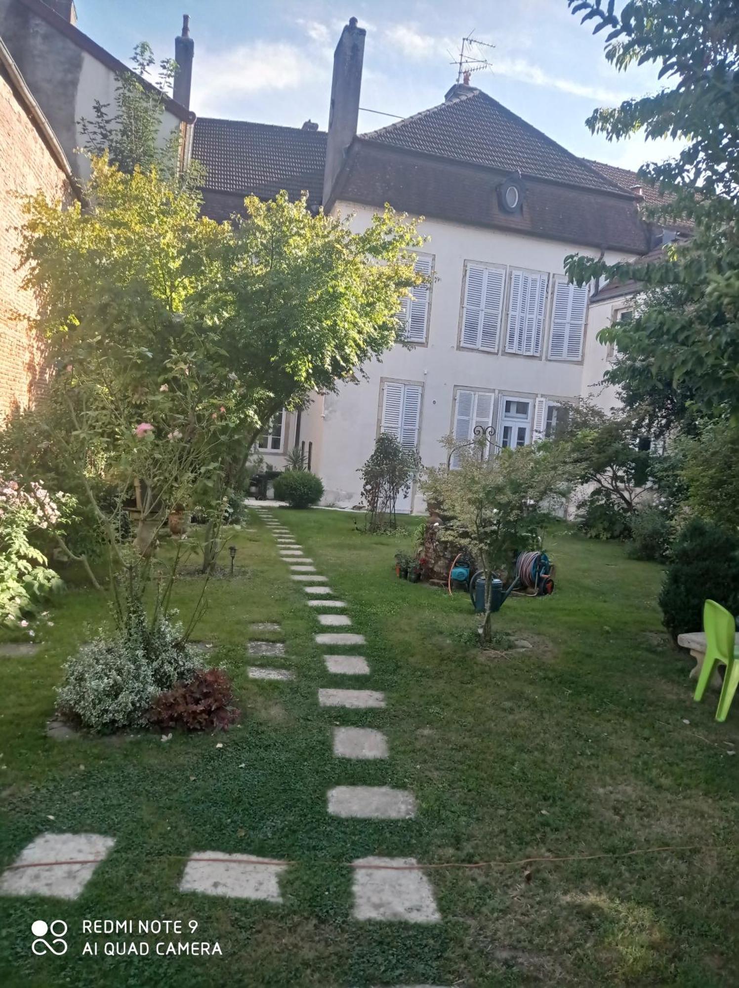 Holiday home Les Pampilles Saint-Jean-de-Losne